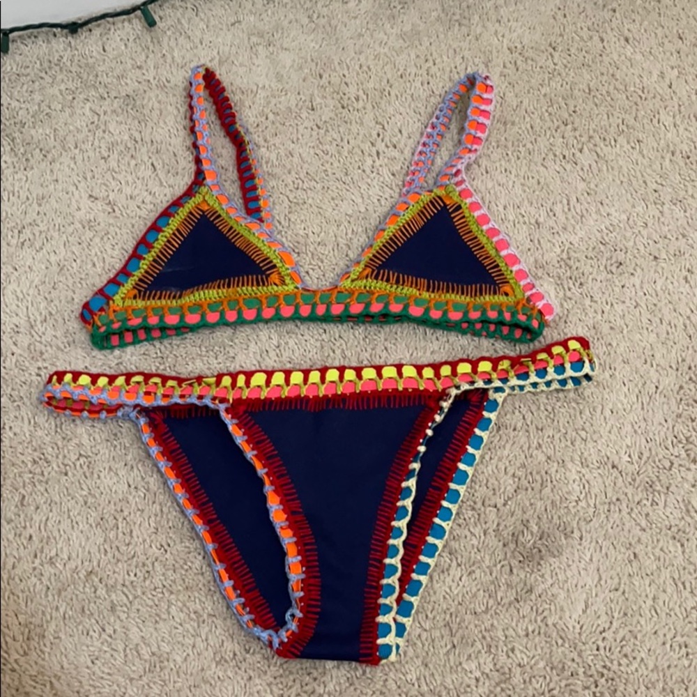 Kiini Bikini